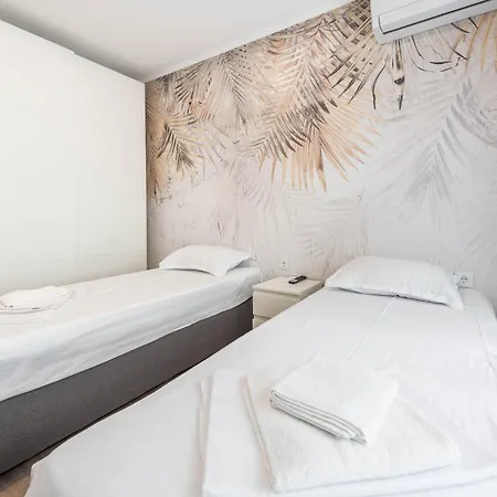 Perfect Near Sea Garden 4 *