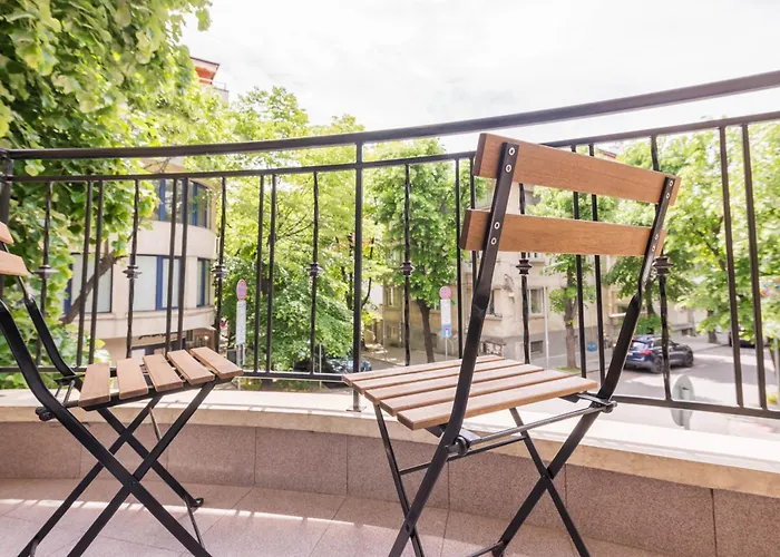 Apartman Perfect Near Sea Garden 4 *